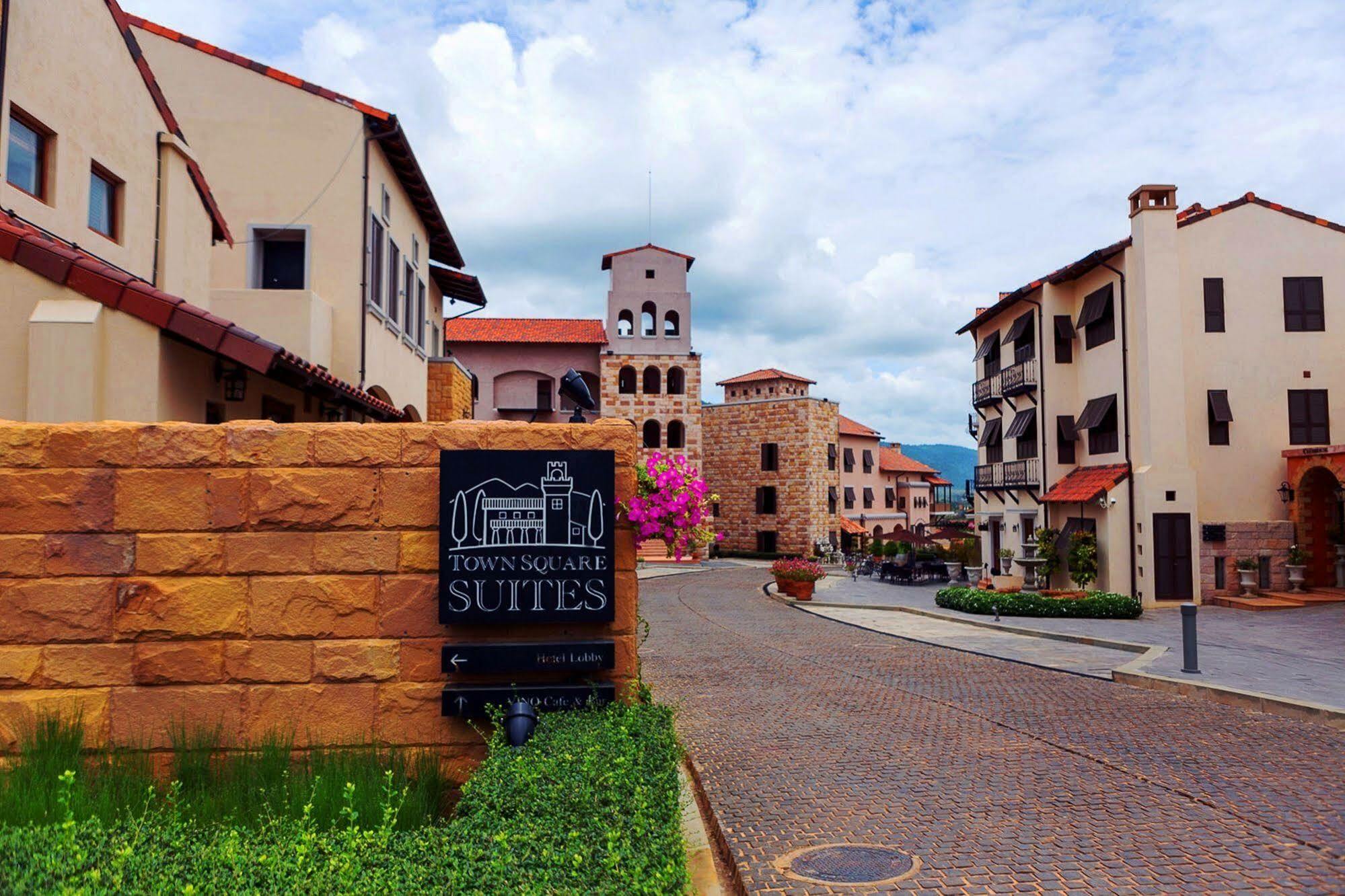 Toscana Town Square Suites Mu Si Zewnętrze zdjęcie